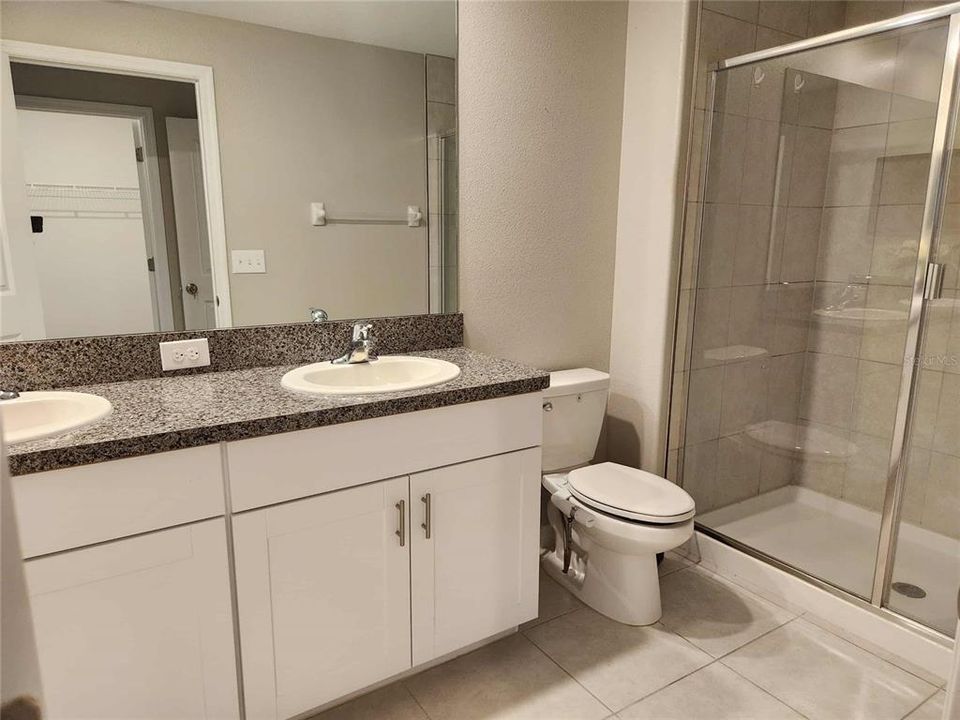 For Rent: $2,300 (3 beds, 2 baths, 1580 Square Feet)