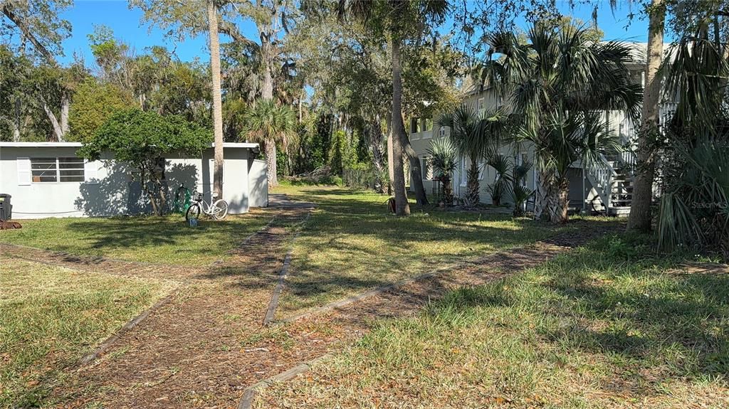 待售: $691,111 (8 贝兹, 0 浴室, 2759 平方英尺)