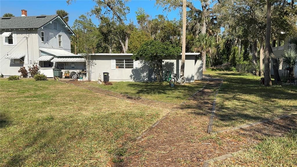 待售: $691,111 (8 贝兹, 0 浴室, 2759 平方英尺)