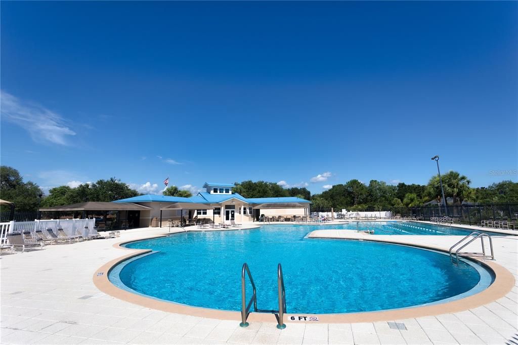 For Sale: $415,000 (3 beds, 2 baths, 2139 Square Feet)