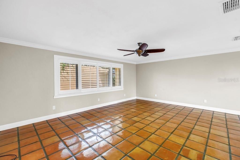 For Sale: $595,000 (2 beds, 2 baths, 1994 Square Feet)