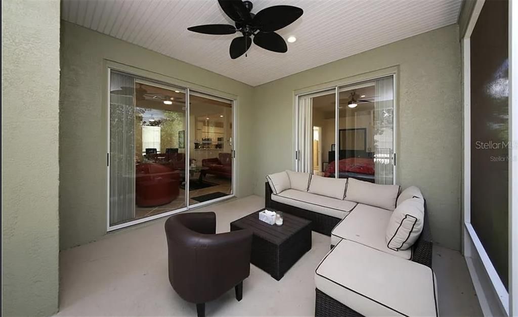 For Rent: $3,000 (4 beds, 2 baths, 1874 Square Feet)