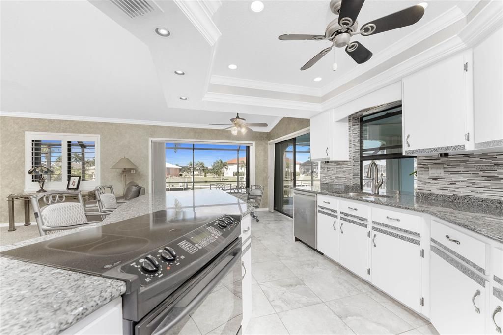 For Sale: $648,700 (3 beds, 2 baths, 2090 Square Feet)