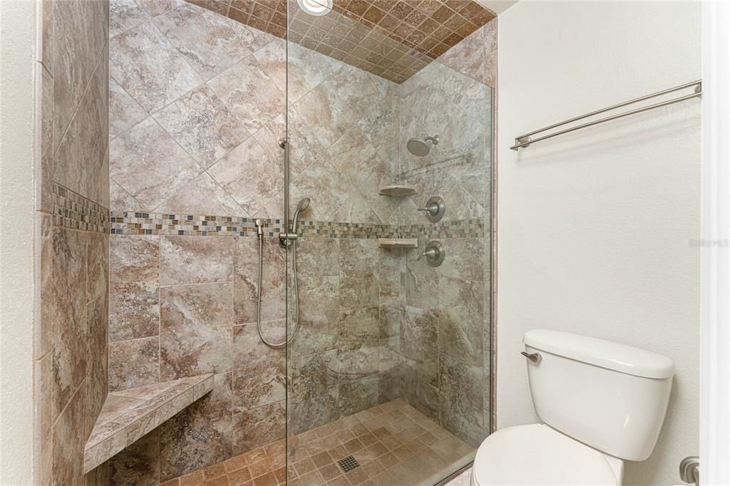 For Sale: $648,700 (3 beds, 2 baths, 2090 Square Feet)