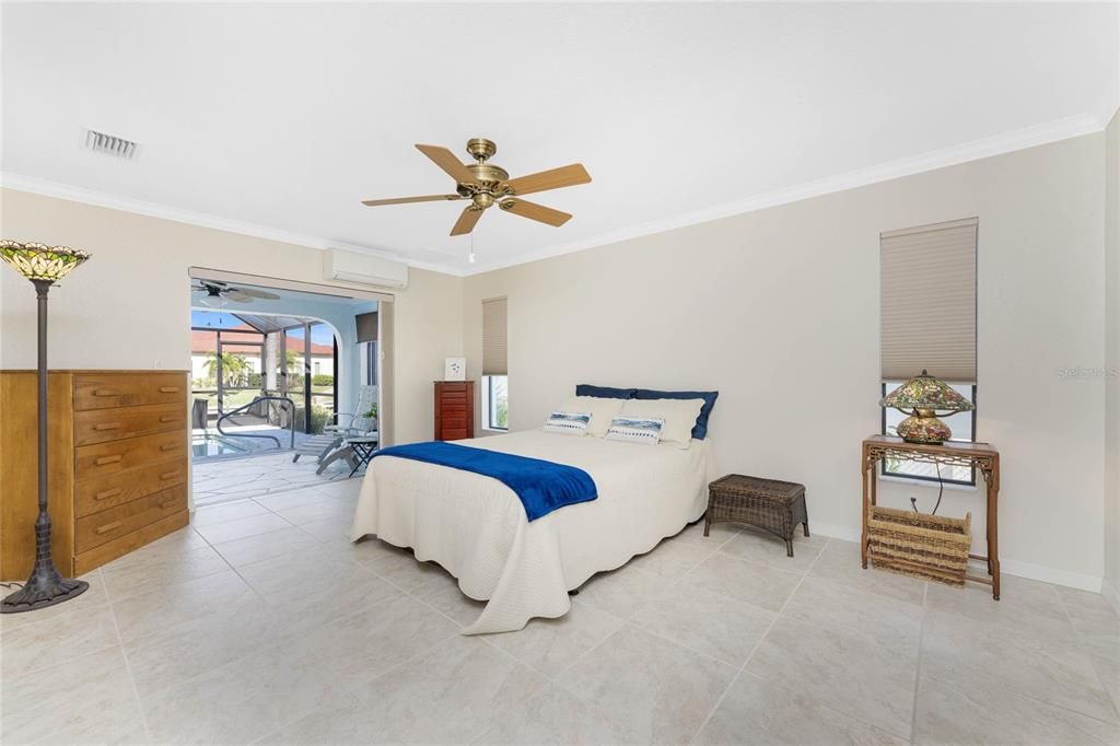 For Sale: $648,700 (3 beds, 2 baths, 2090 Square Feet)