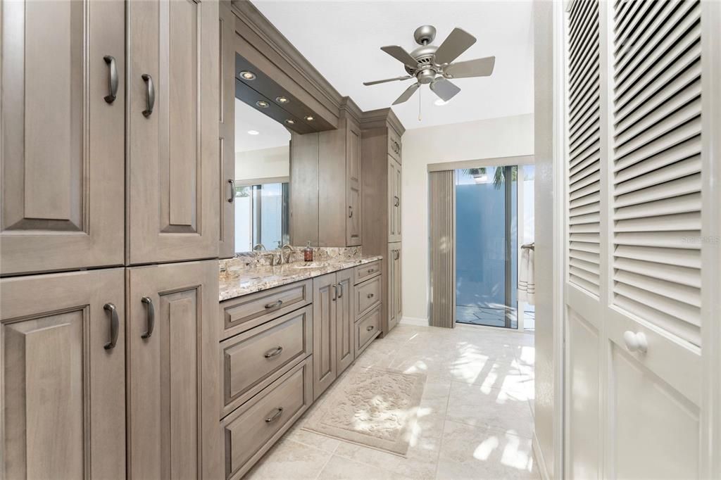 For Sale: $648,700 (3 beds, 2 baths, 2090 Square Feet)