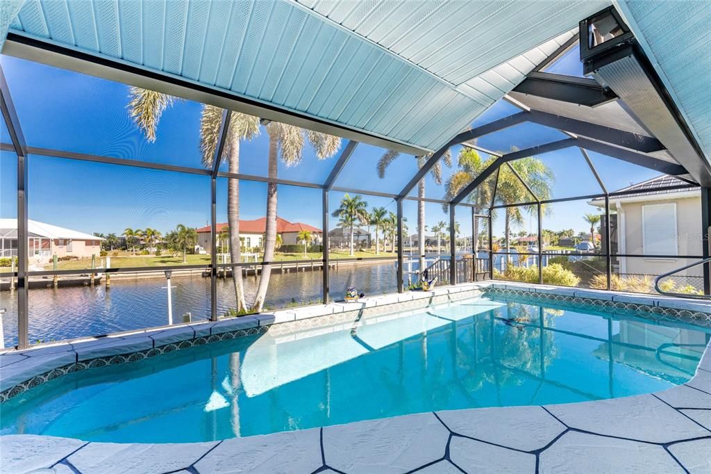 For Sale: $648,700 (3 beds, 2 baths, 2090 Square Feet)