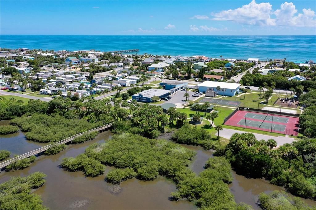 待售: $369,000 (2 贝兹, 2 浴室, 1107 平方英尺)