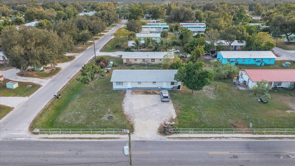 En Venta: $260,000 (4 camas, 0 baños, 1560 Pies cuadrados)