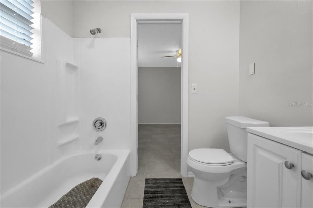 En Venta: $260,000 (4 camas, 0 baños, 1560 Pies cuadrados)