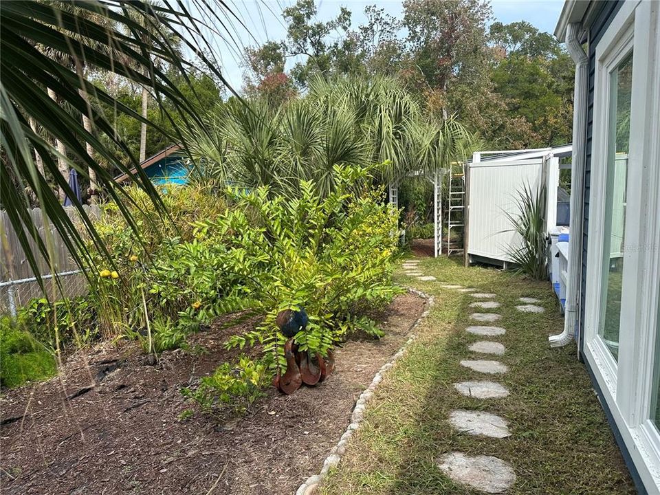 На продажу: $649,000 (3 спален, 2 ванн, 1520 Квадратных фут)