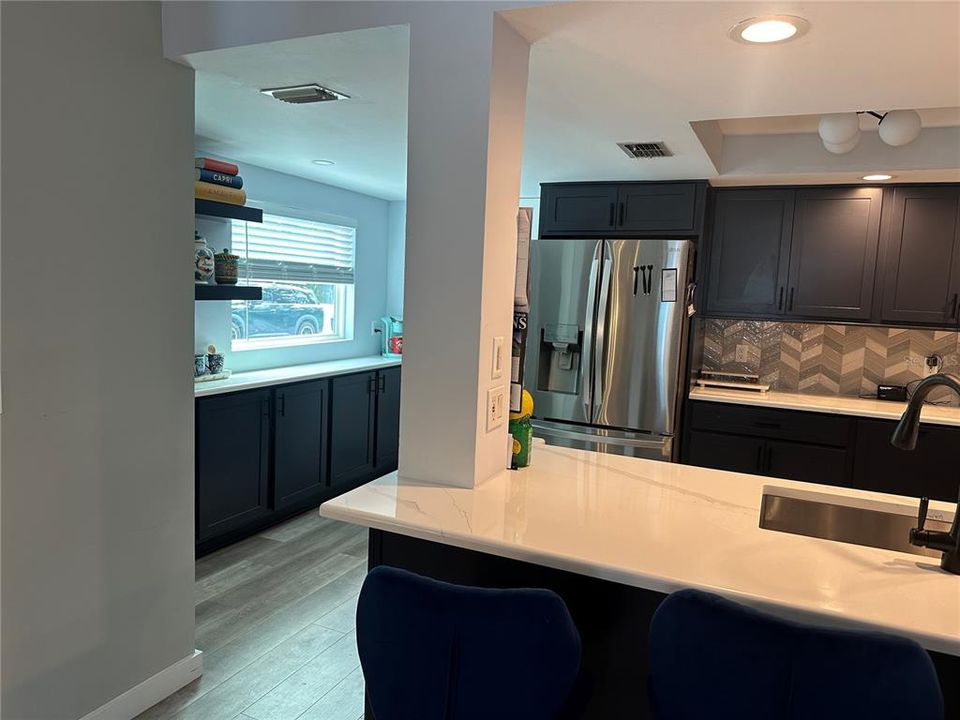 На продажу: $649,000 (3 спален, 2 ванн, 1520 Квадратных фут)