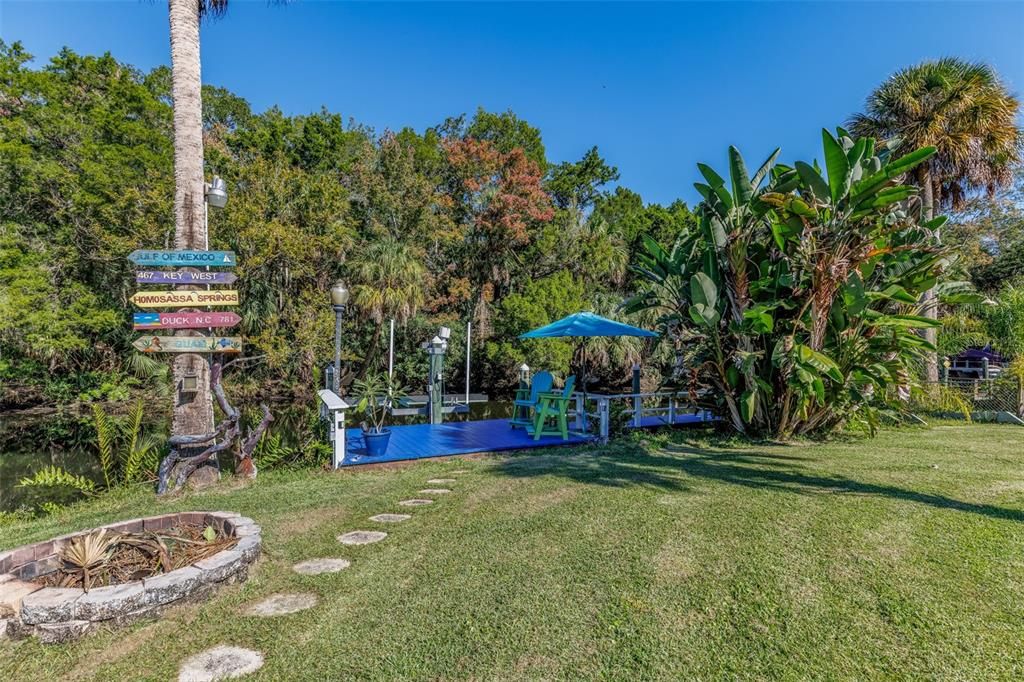 На продажу: $649,000 (3 спален, 2 ванн, 1520 Квадратных фут)