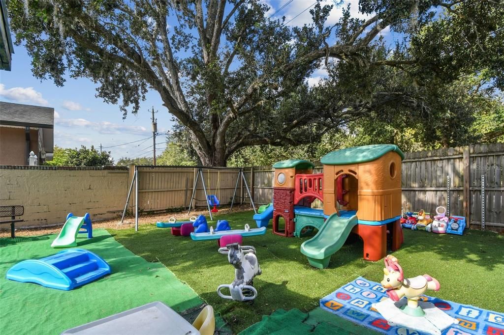 For Sale: $575,000 (0 beds, 0 baths, 1296 Square Feet)