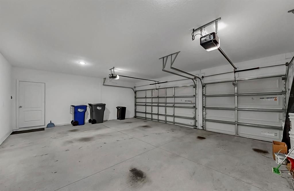 For Sale: $549,000 (4 beds, 3 baths, 3230 Square Feet)