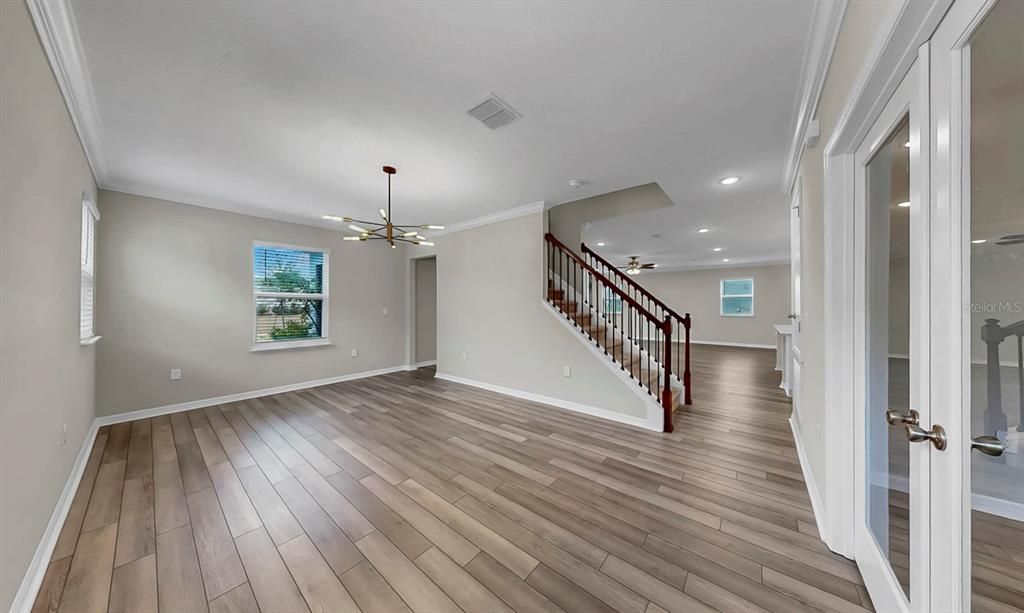 For Sale: $549,000 (4 beds, 3 baths, 3230 Square Feet)