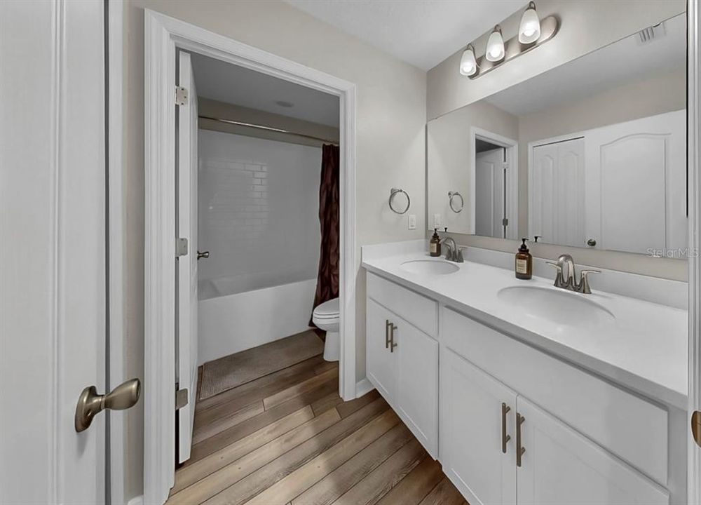 For Sale: $549,000 (4 beds, 3 baths, 3230 Square Feet)