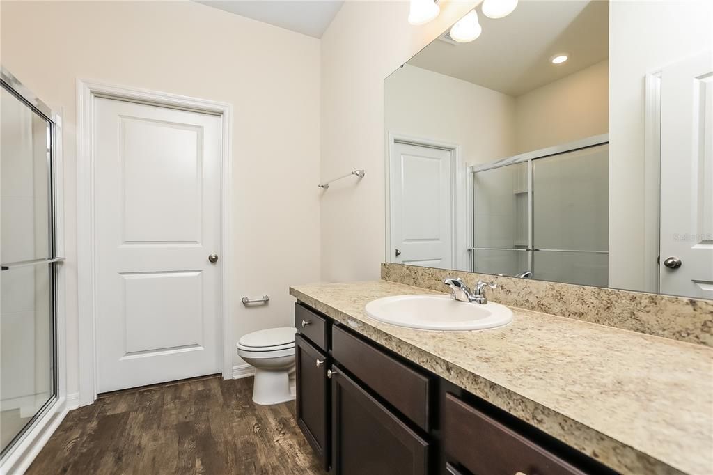 出租: $2,545 (4 贝兹, 3 浴室, 1912 平方英尺)