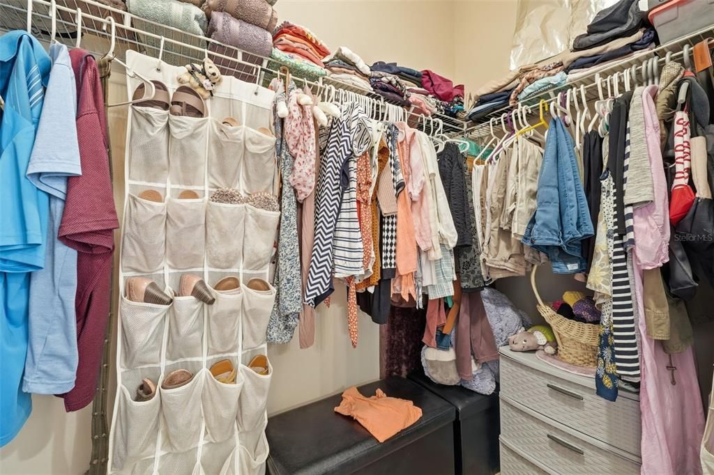 En Venta: $350,000 (3 camas, 2 baños, 1677 Pies cuadrados)