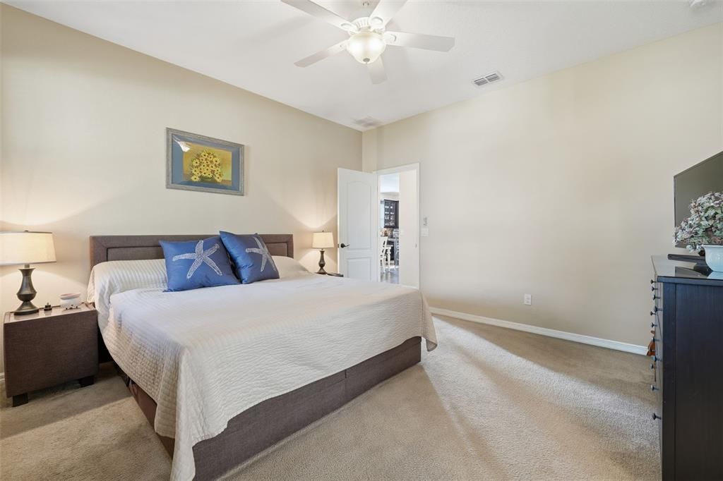 En Venta: $350,000 (3 camas, 2 baños, 1677 Pies cuadrados)