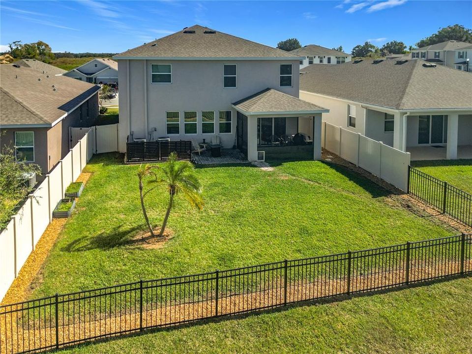 На продажу: $449,900 (5 спален, 3 ванн, 3609 Квадратных фут)