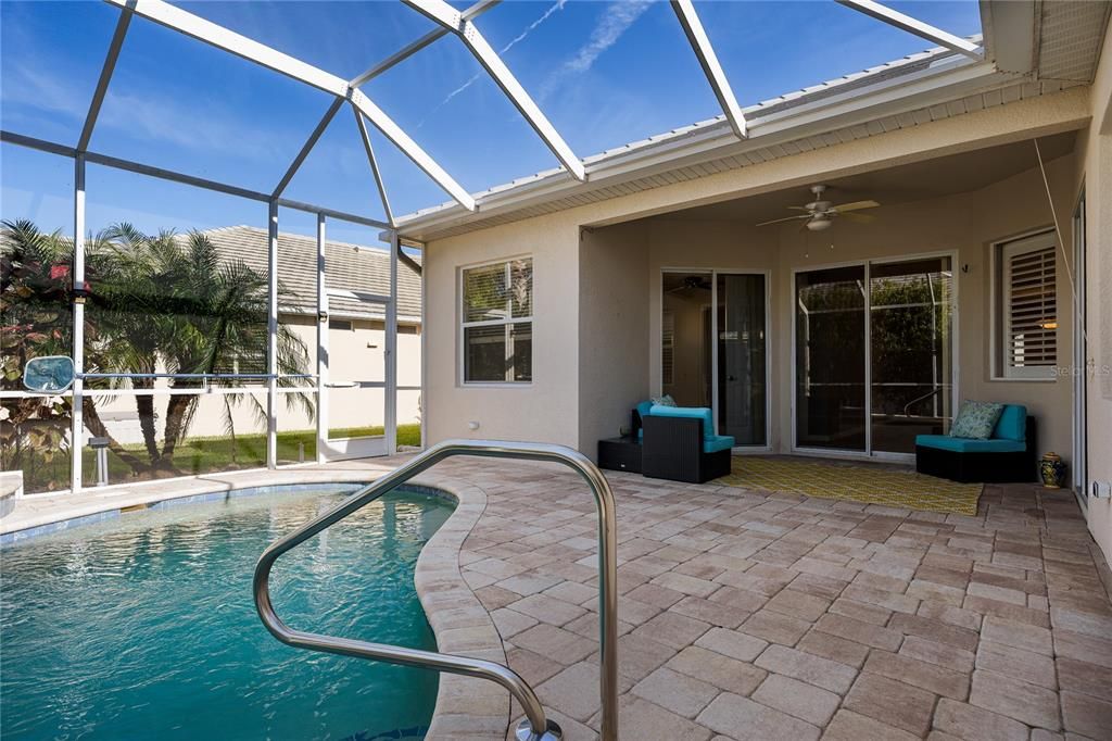 En Venta: $499,000 (3 camas, 2 baños, 2071 Pies cuadrados)