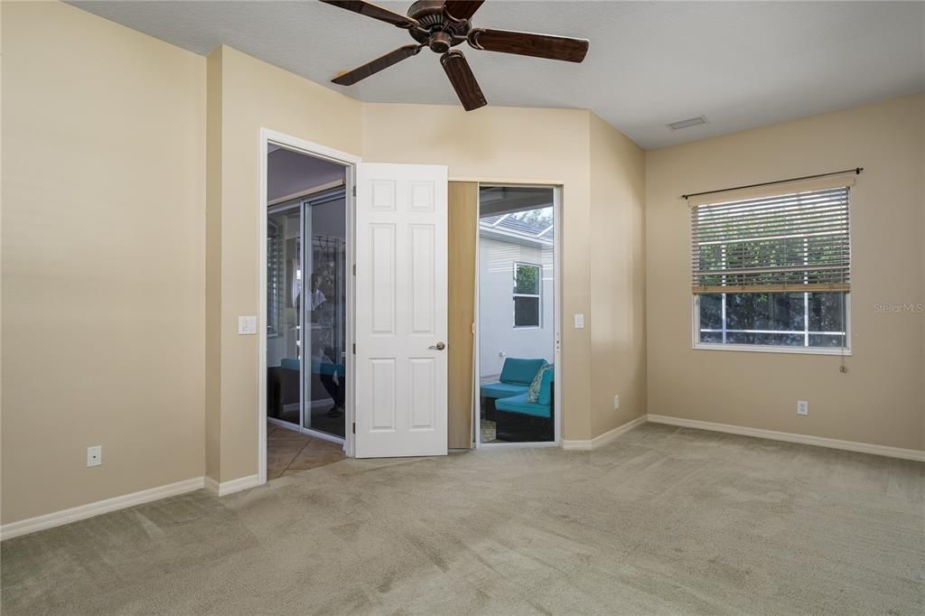 En Venta: $499,000 (3 camas, 2 baños, 2071 Pies cuadrados)