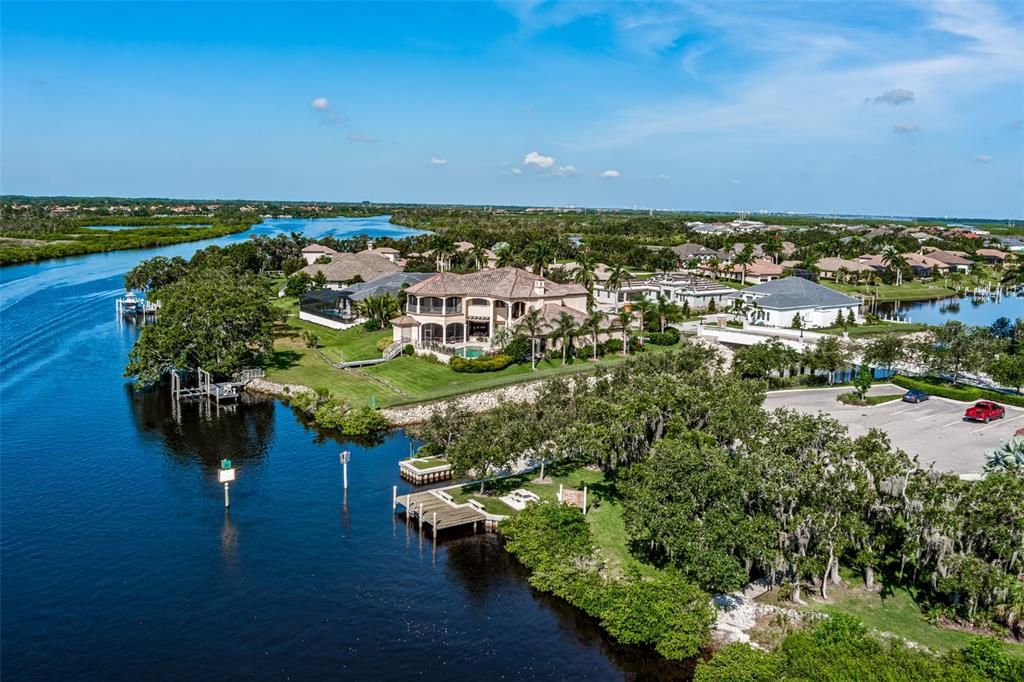 En Venta: $499,000 (3 camas, 2 baños, 2071 Pies cuadrados)