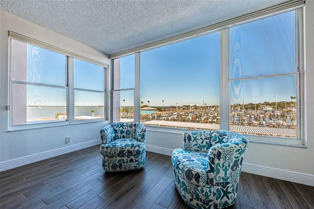 En Venta: $469,000 (2 camas, 2 baños, 1265 Pies cuadrados)