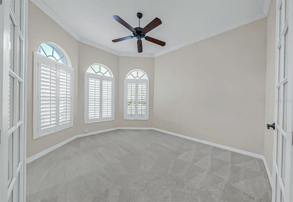 For Sale: $450,000 (3 beds, 2 baths, 2392 Square Feet)