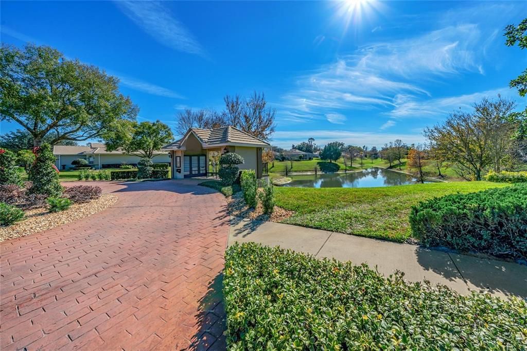 For Sale: $450,000 (3 beds, 2 baths, 2392 Square Feet)