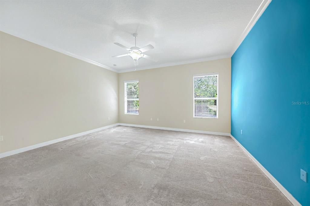 For Sale: $450,000 (3 beds, 2 baths, 2392 Square Feet)