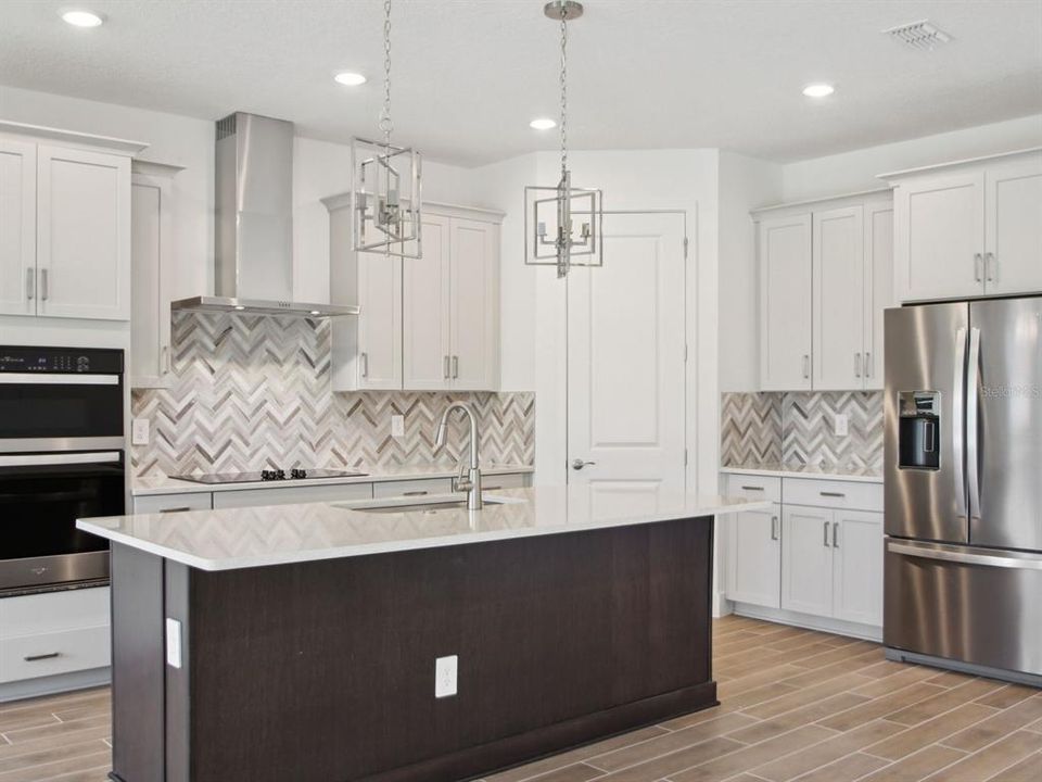 For Sale: $509,790 (4 beds, 3 baths, 2487 Square Feet)