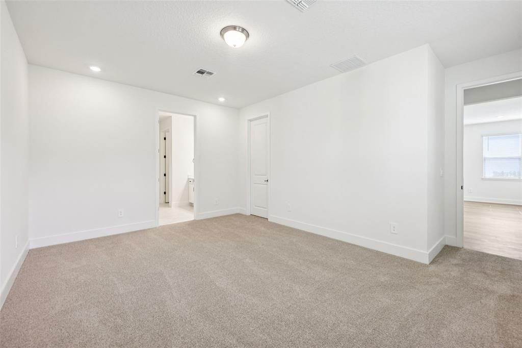 На продажу: $449,990 (5 спален, 3 ванн, 3232 Квадратных фут)