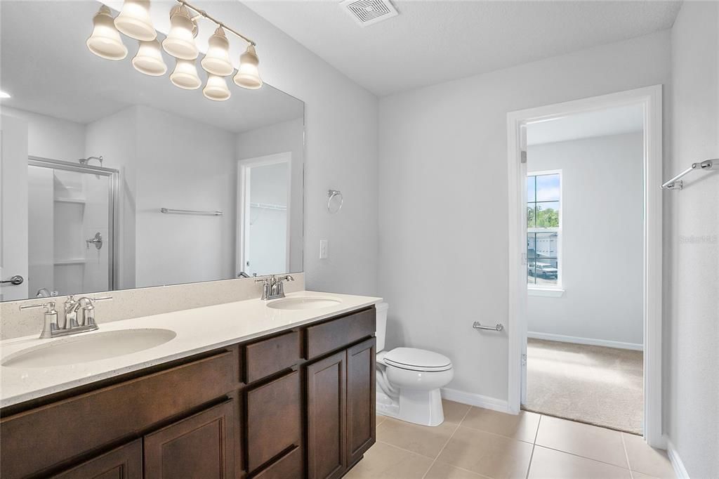 出租: $2,600 (3 贝兹, 2 浴室, 1836 平方英尺)