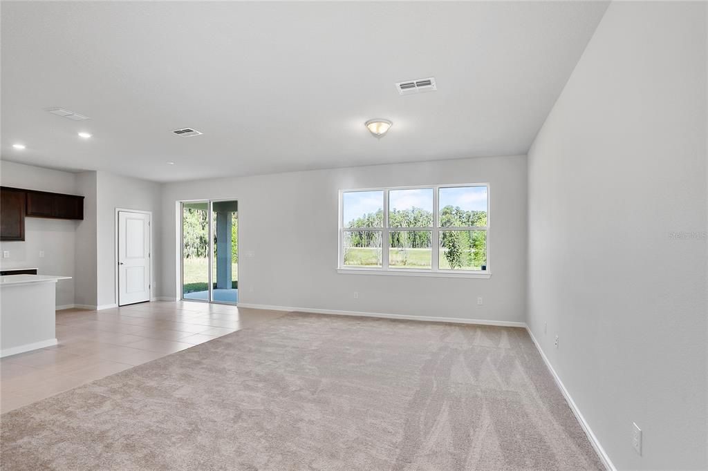 出租: $2,600 (3 贝兹, 2 浴室, 1836 平方英尺)