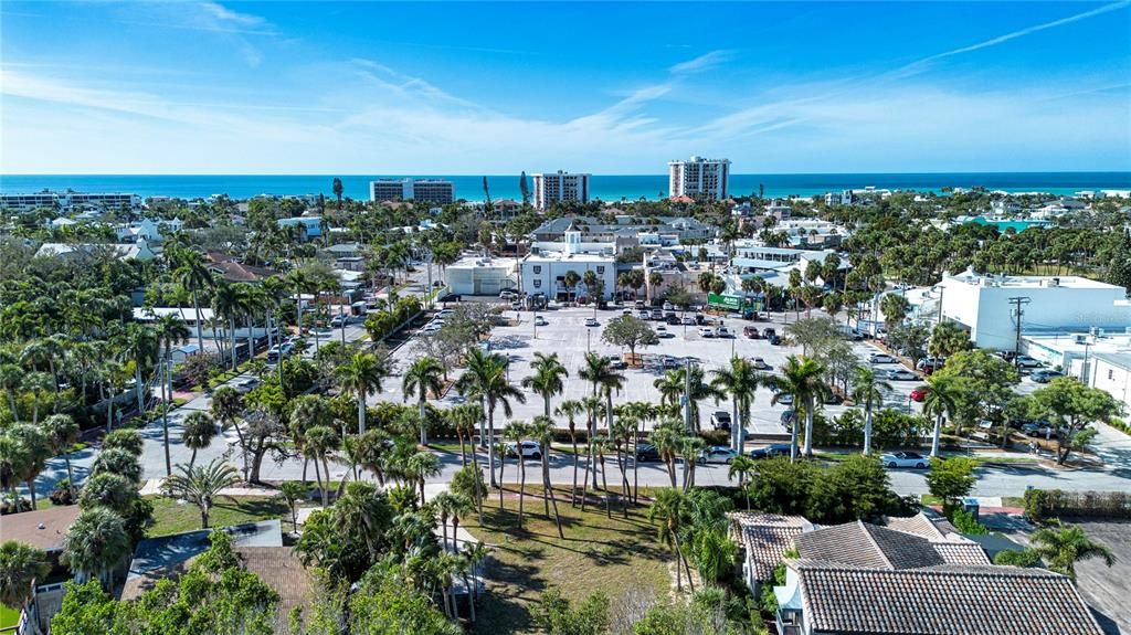 For Sale: $1,375,000 (0.23 acres)