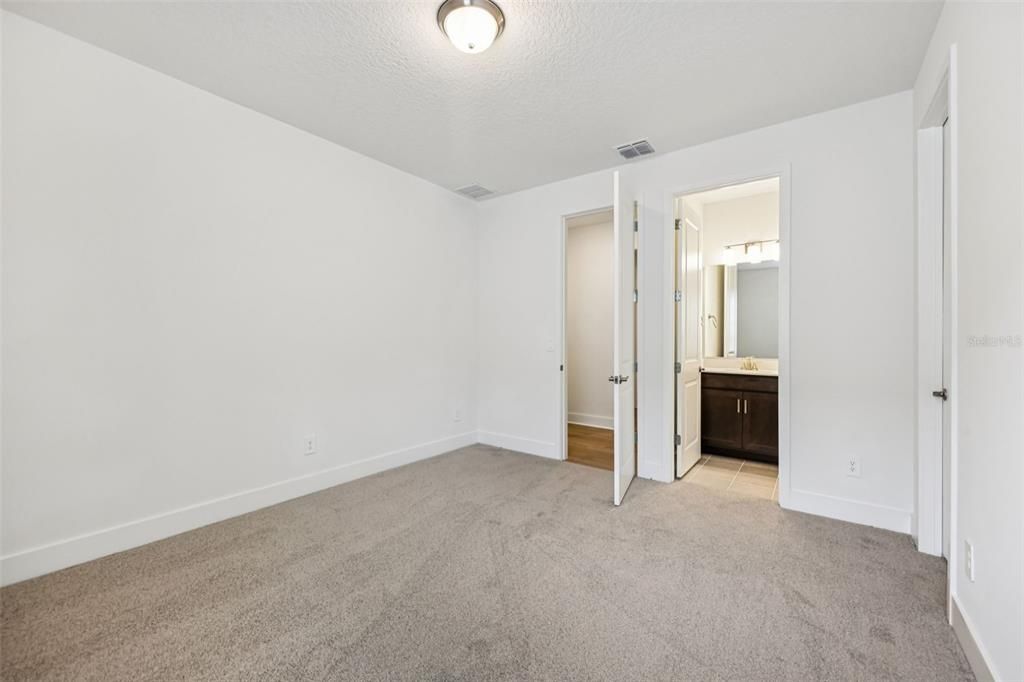 For Sale: $456,080 (4 beds, 3 baths, 2337 Square Feet)