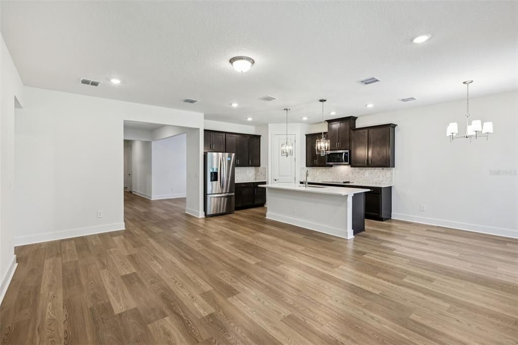 For Sale: $456,080 (4 beds, 3 baths, 2337 Square Feet)