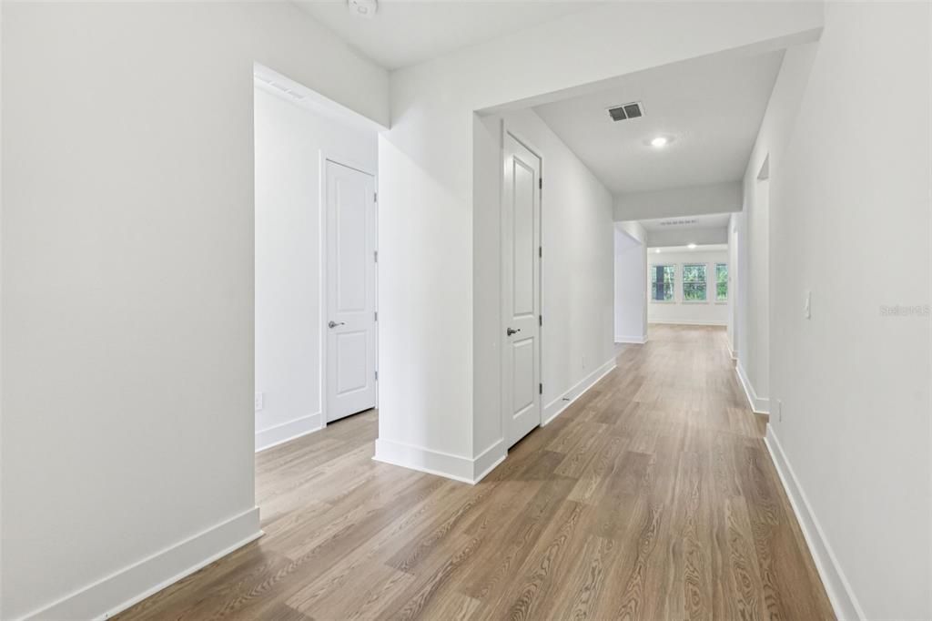 For Sale: $456,080 (4 beds, 3 baths, 2337 Square Feet)