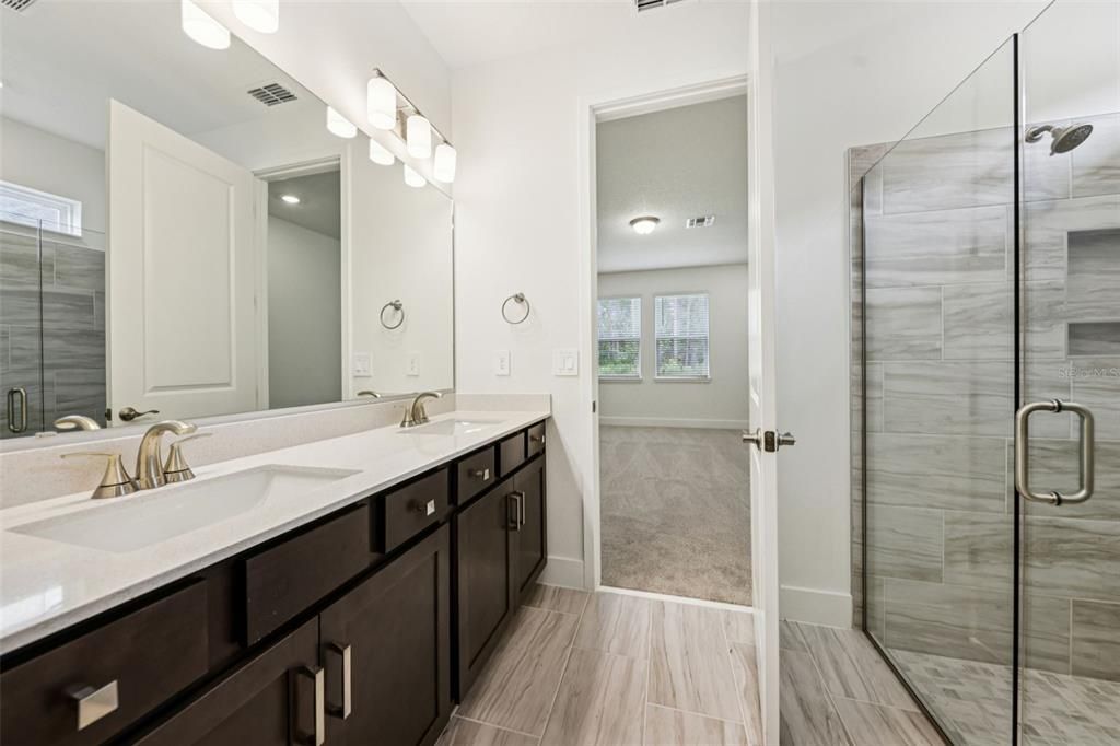 For Sale: $456,080 (4 beds, 3 baths, 2337 Square Feet)