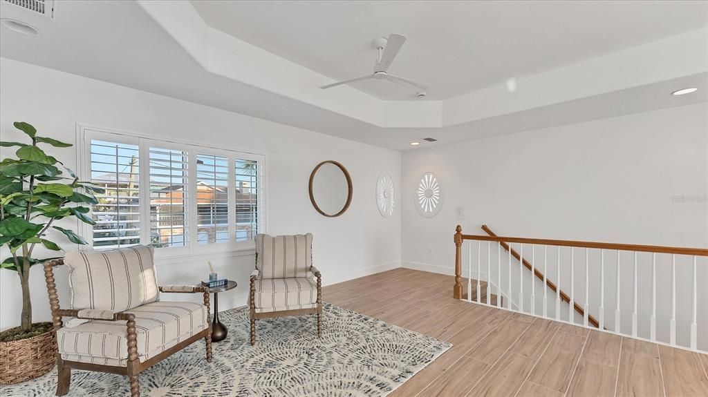 На продажу: $1,555,000 (3 спален, 3 ванн, 2390 Квадратных фут)