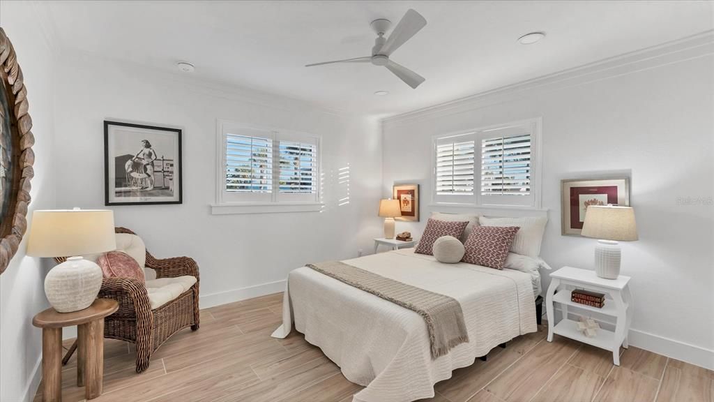 На продажу: $1,555,000 (3 спален, 3 ванн, 2390 Квадратных фут)