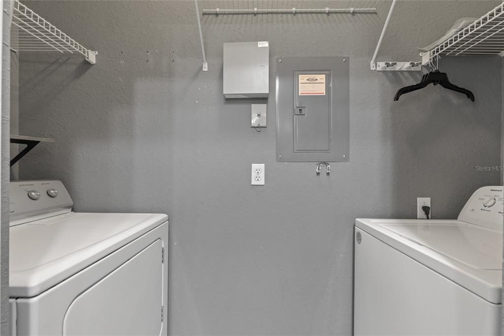 For Sale: $248,000 (3 beds, 2 baths, 1243 Square Feet)