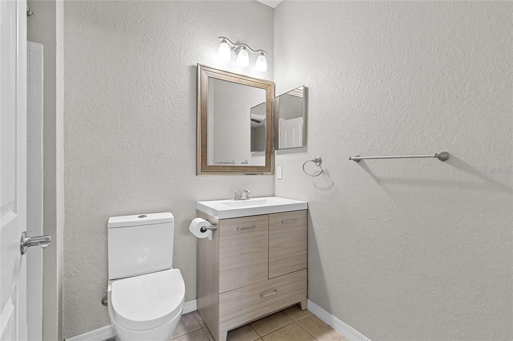 For Sale: $248,000 (3 beds, 2 baths, 1243 Square Feet)