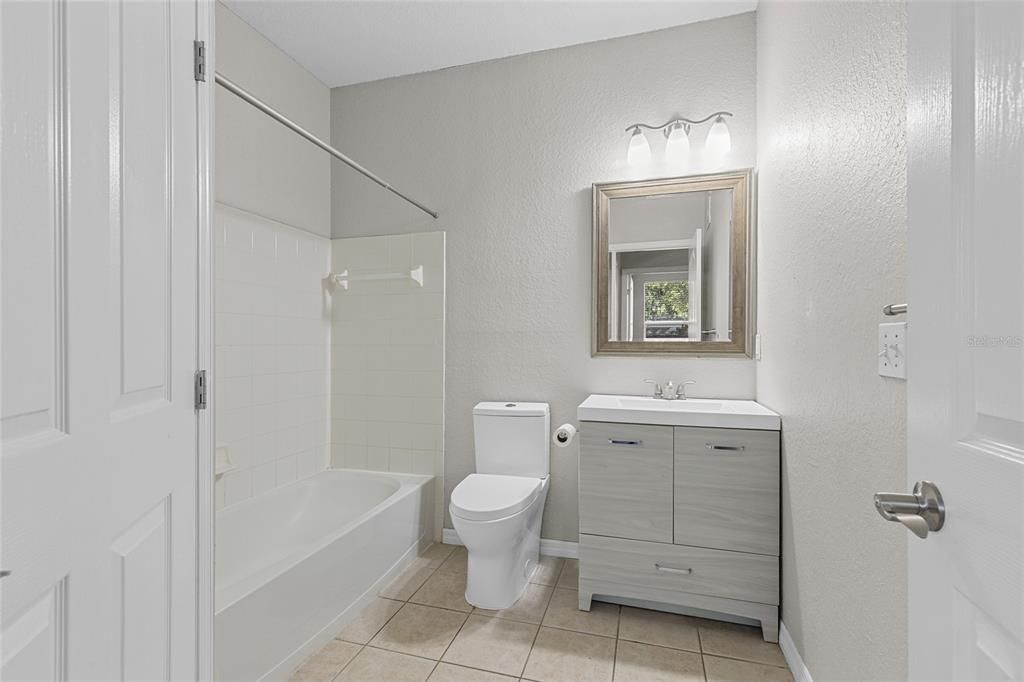 For Sale: $248,000 (3 beds, 2 baths, 1243 Square Feet)