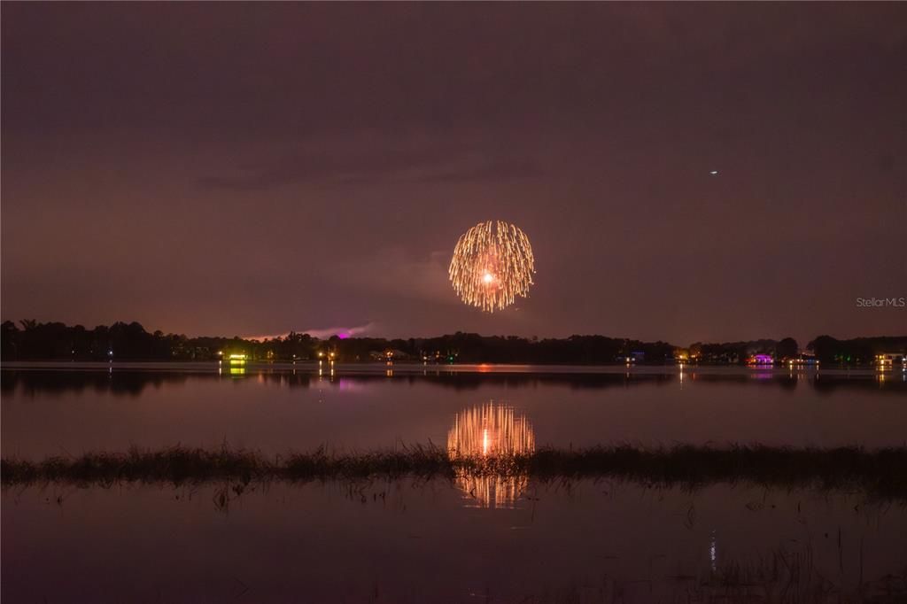 合同活跃: $2,750,000 (4.56 acres)