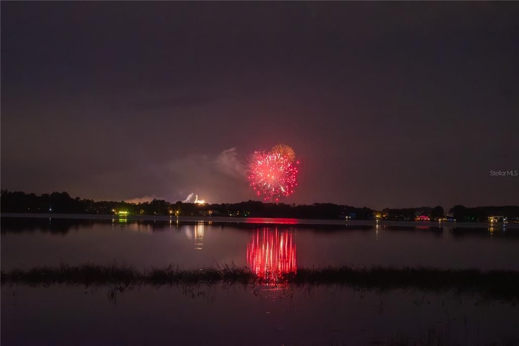 合同活跃: $2,750,000 (4.56 acres)