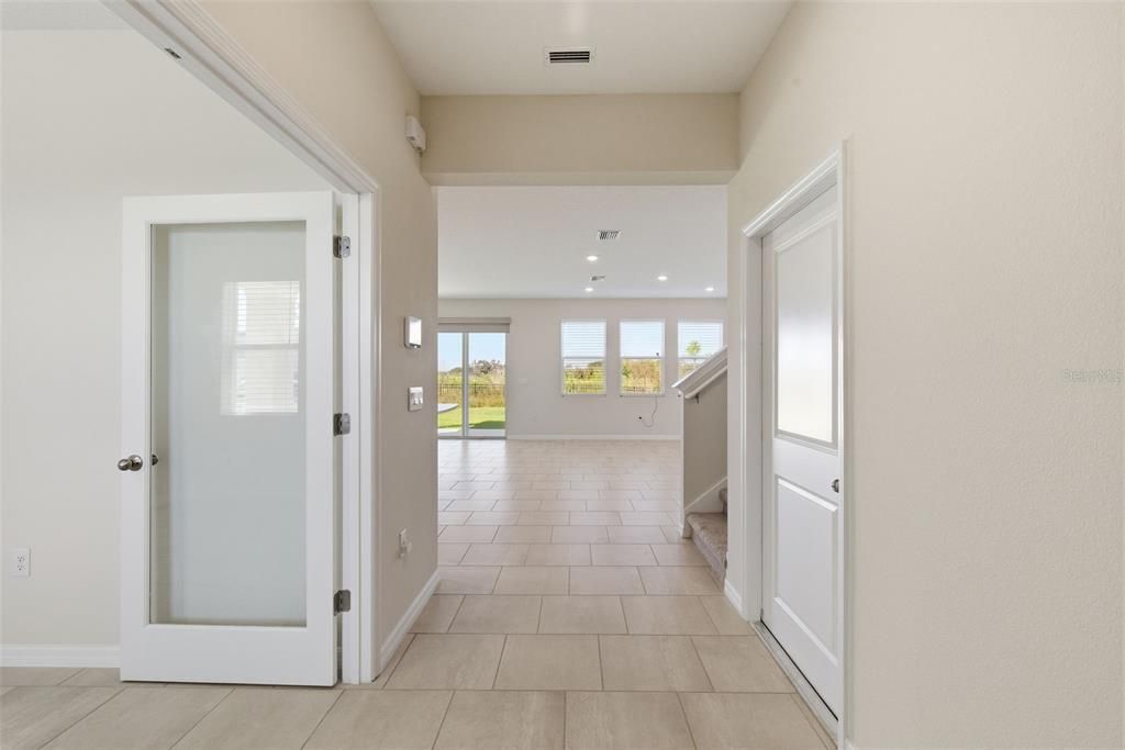 For Rent: $3,200 (4 beds, 3 baths, 2756 Square Feet)