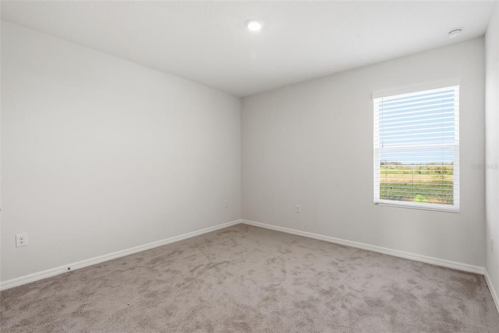 For Rent: $3,200 (4 beds, 3 baths, 2756 Square Feet)